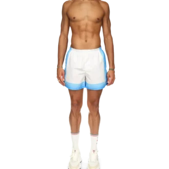 Badehose mit blauem Farbverlauf