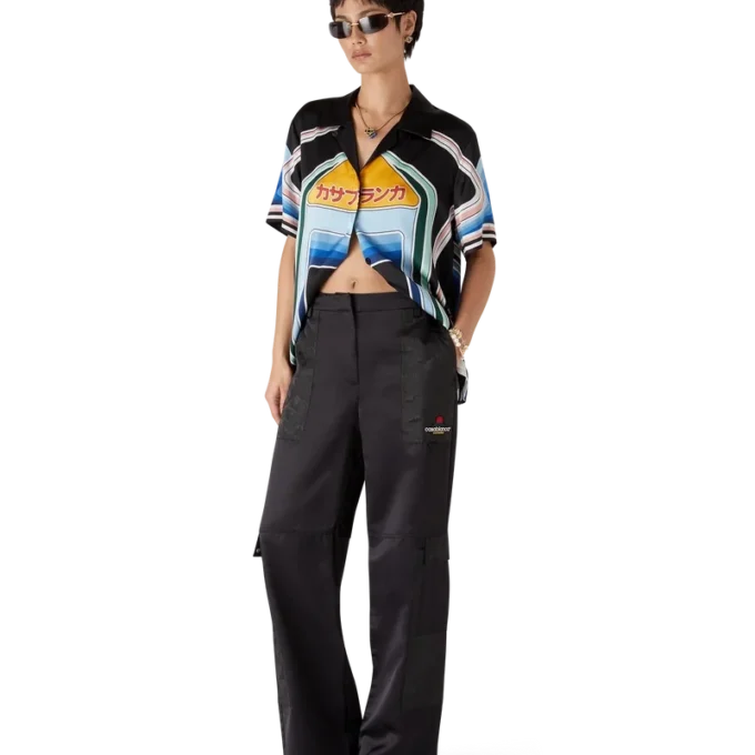 Cargohose aus Nylon und Satin im Mountain-Camo-Design Cargohose aus Nylon und Satin im Mountain-Camo-Design