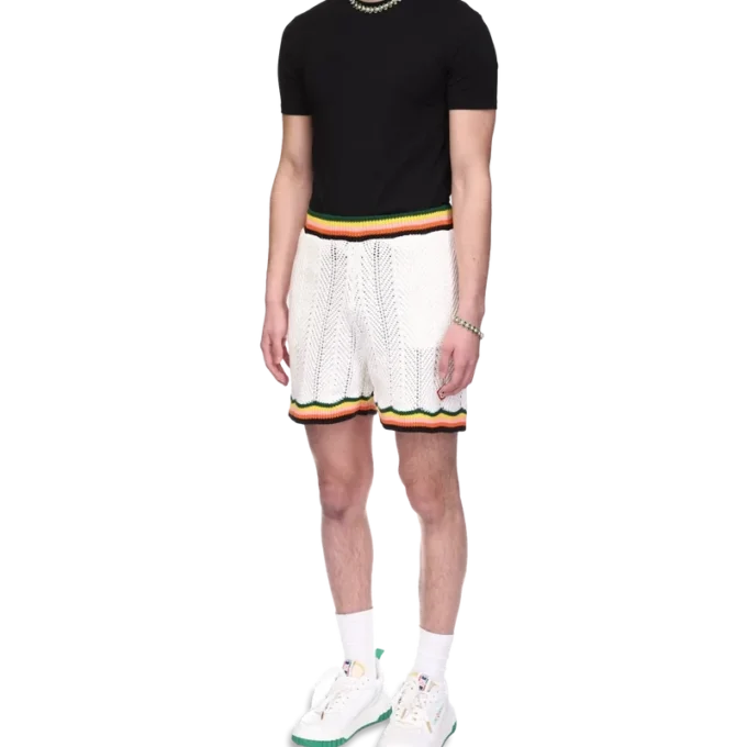 Chevron-Spitzen-Shorts