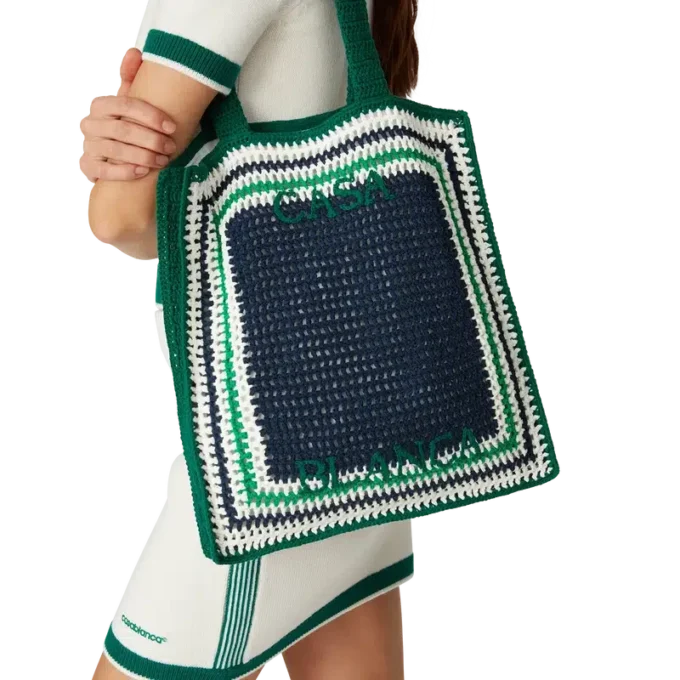 Gestreifte Häkel-Tasche