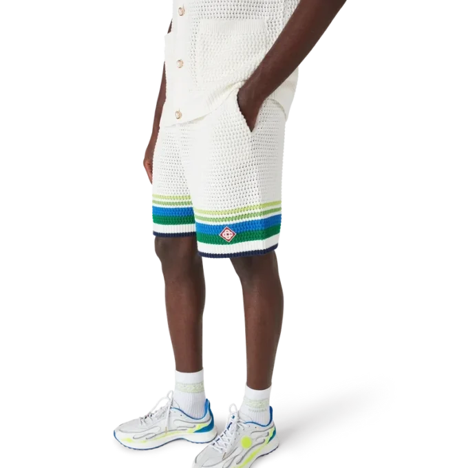 Gestreifte Strick-Shorts Gestreifte Strick-Shorts