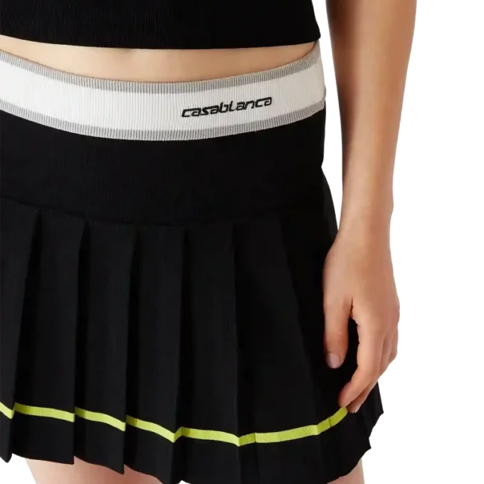 Gestreifter Faltenrock