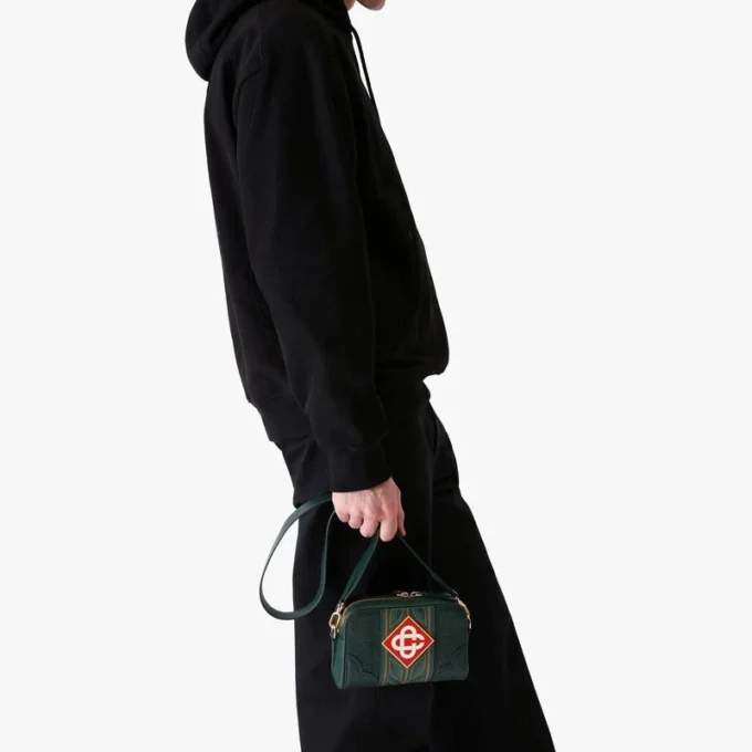 Grüne Monogram-Umhängetasche
