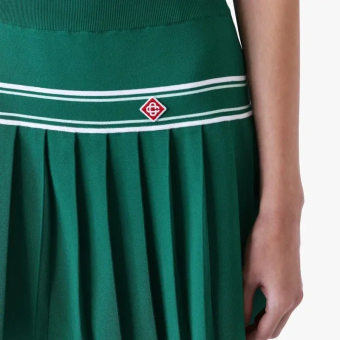 Grüner plissierter Strick-Minirock