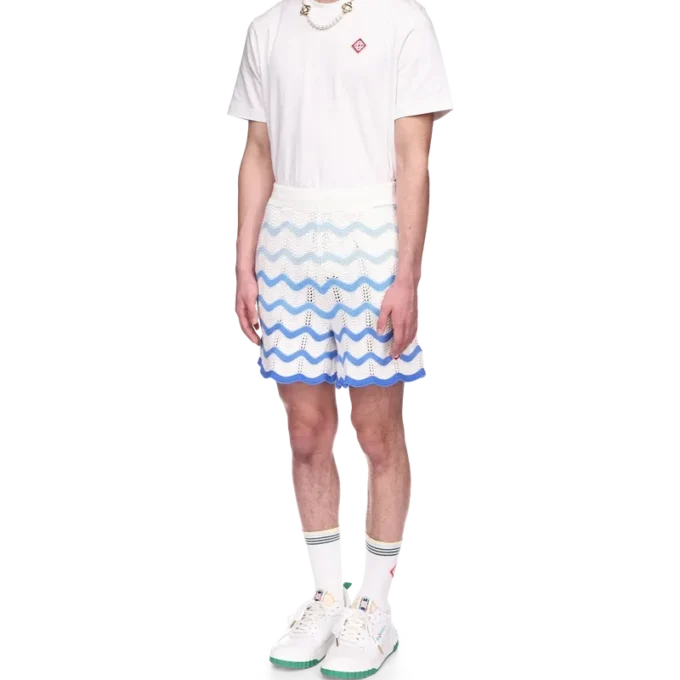 Häkel-Shorts mit wellenförmigem Farbverlauf