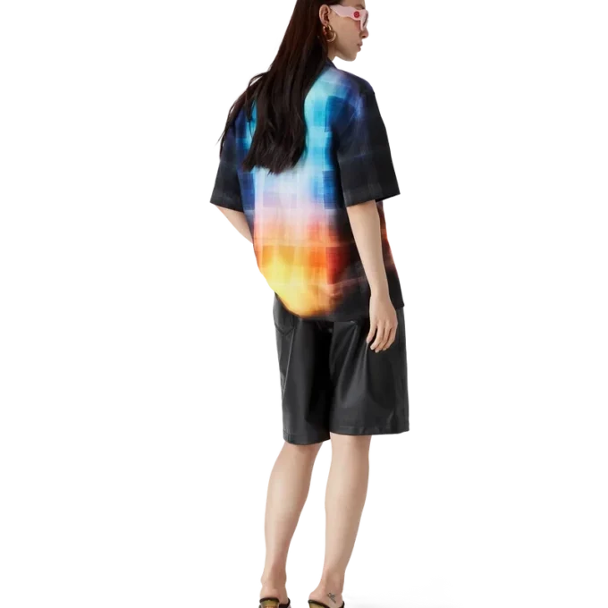 Kurzarmhemd aus Viskosemischung mit Farbverlauf Kurzarmhemd aus Viskosemischung mit Farbverlauf