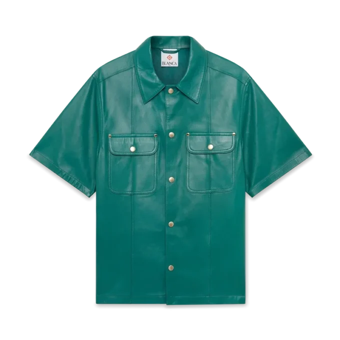 Kurzärmeliges Lederhemd mit Shorts