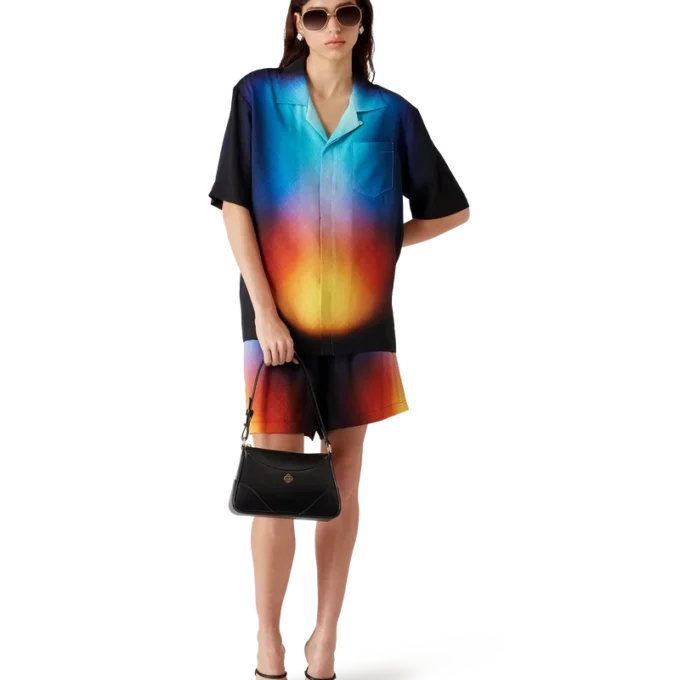 Kurzärmeliges Seidenhemd mit Farbverlauf Kurzärmeliges Seidenhemd mit Farbverlauf