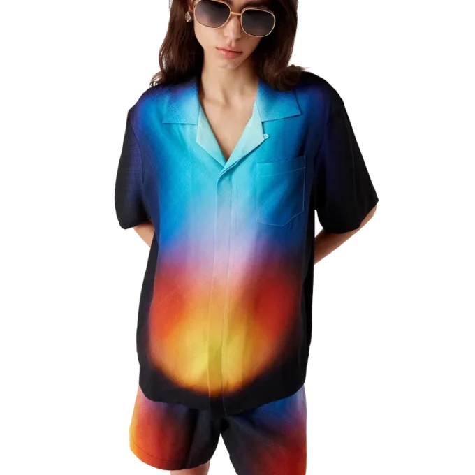 Kurzärmeliges Seidenhemd mit Farbverlauf Kurzärmeliges Seidenhemd mit Farbverlauf