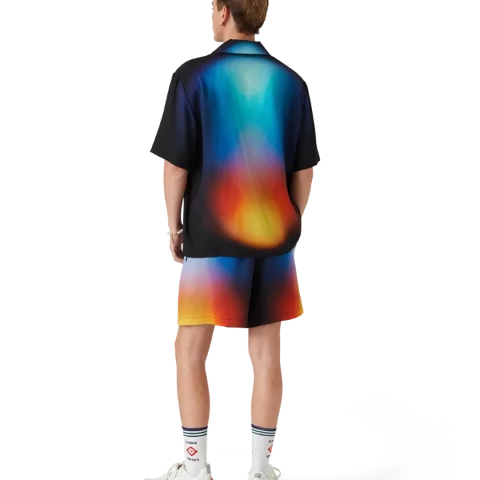 Kurzärmeliges Seidenhemd mit Farbverlauf Kurzärmeliges Seidenhemd mit Farbverlauf