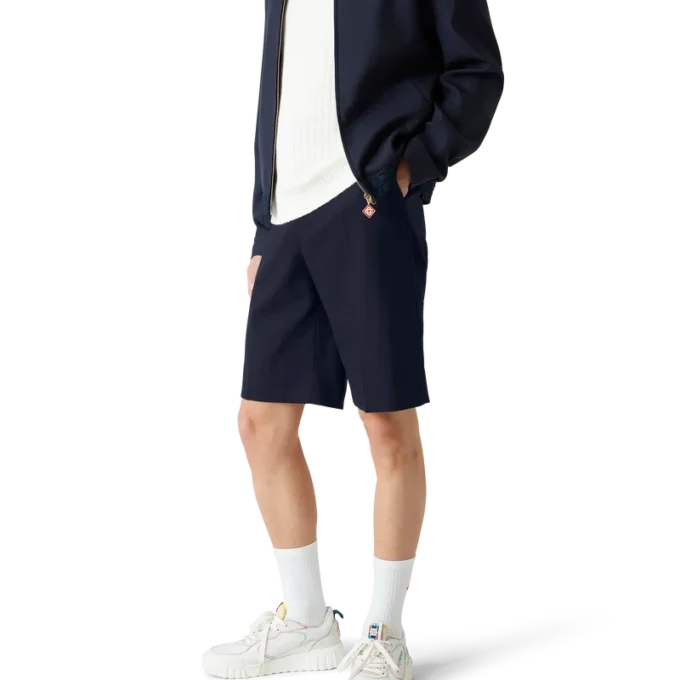 Maßgeschneiderte Shorts aus Wolle