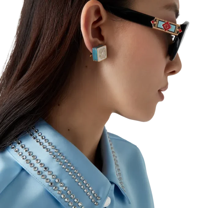 Monogram-Logo-Ohrstecker