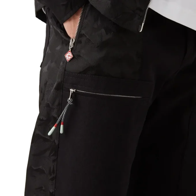 Nylon-Cargo-Hose im Mountain-Camo-Design