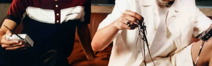 Gestreifte Merino-Strickhose