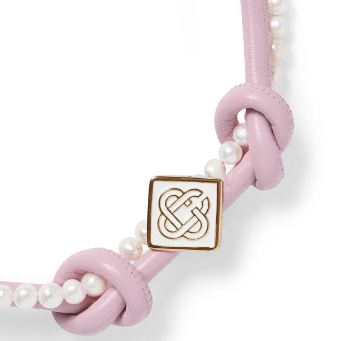 Rosa geknotete Halskette