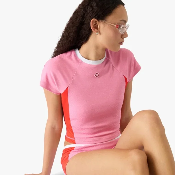 Rosa Monogram-Rash-Top mit kurzen Shorts