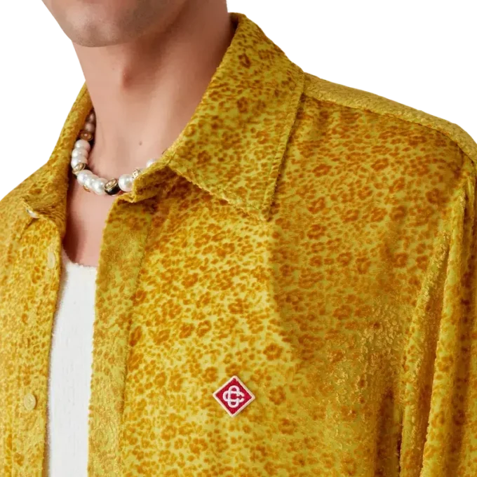 Seidenhemd mit Devora-Blumenmuster Seidenhemd mit Devora-Blumenmuster