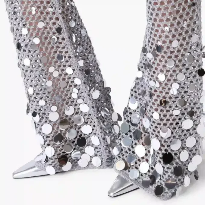 Silberne Häkelspiegel-Hose