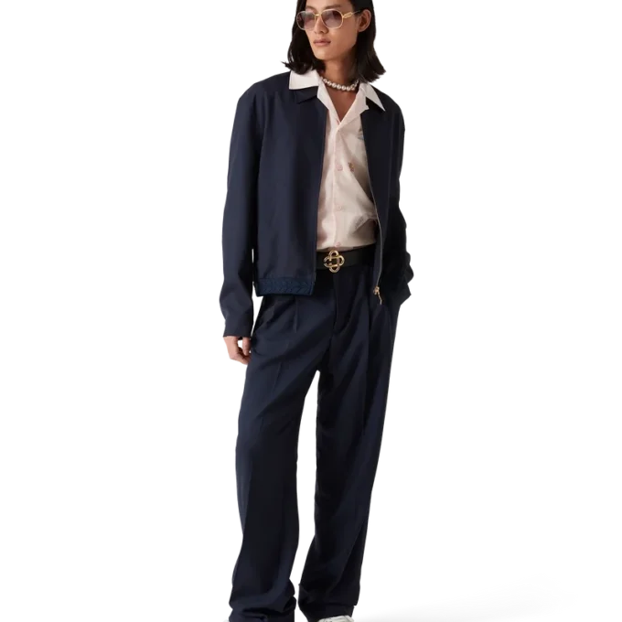 Sportliche Anzugjacke aus Wolle Sportliche Anzugjacke aus Wolle