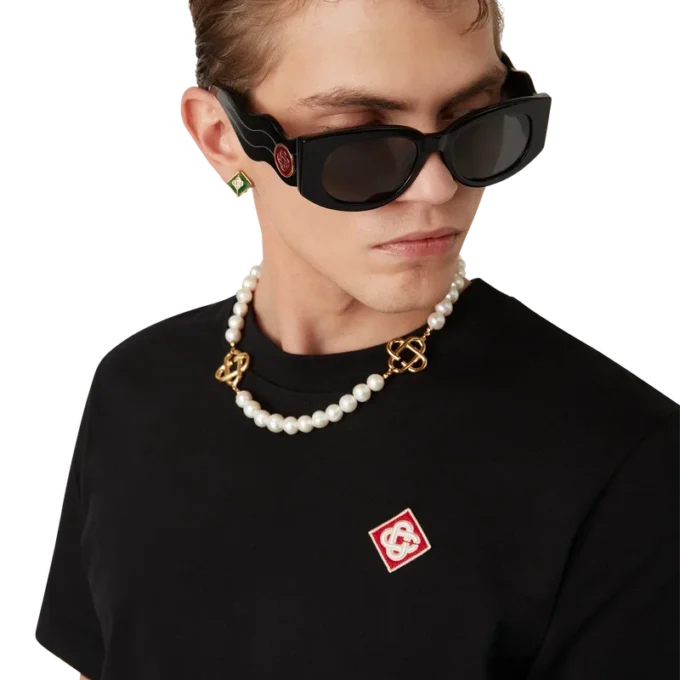 T-Shirt mit Diamant-Logo und kurzen Shorts