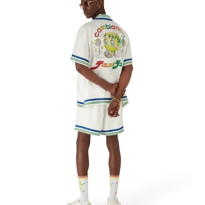 Tennis-Maskottchen-Kurzarm-Shorts aus Seidentwill Tennis-Maskottchen-Kurzarm-Shorts aus Seidentwill