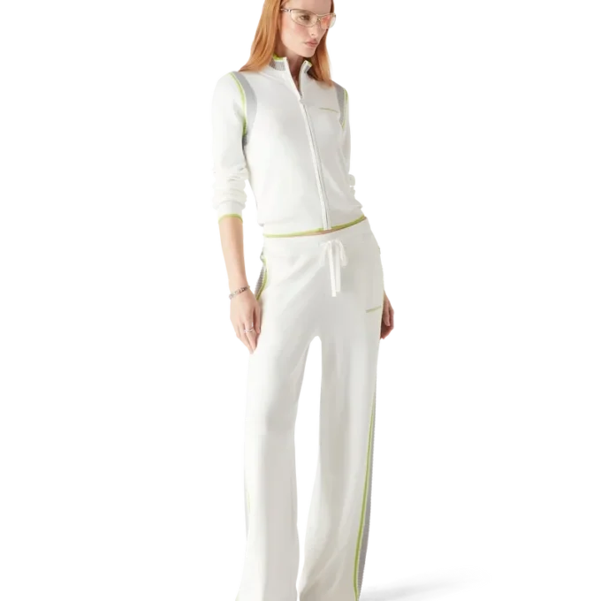 Tenniskleidung mit Reißverschluss