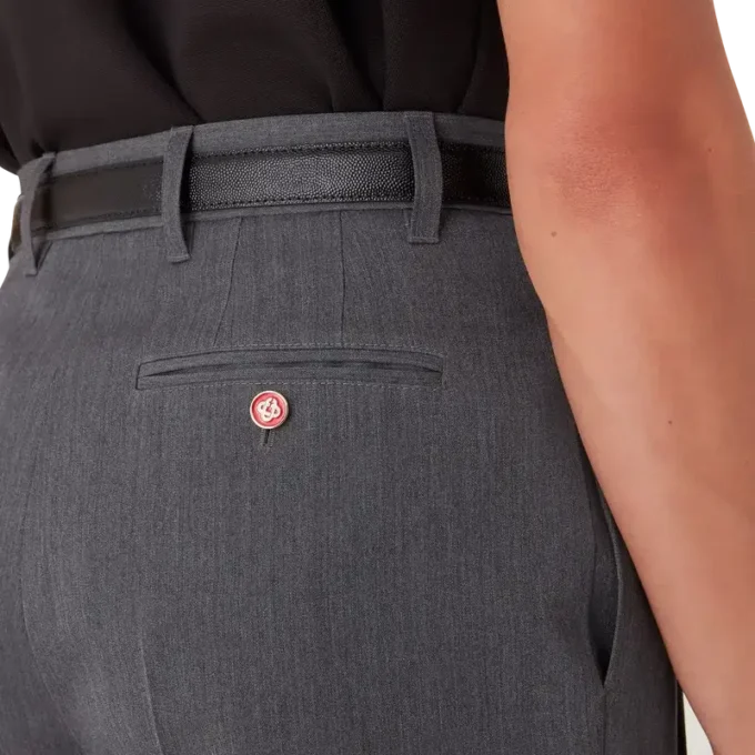 Wollhose mit Gürtelschlaufen an den Hosenbeinen Wollhose mit Gürtelschlaufen an den Hosenbeinen